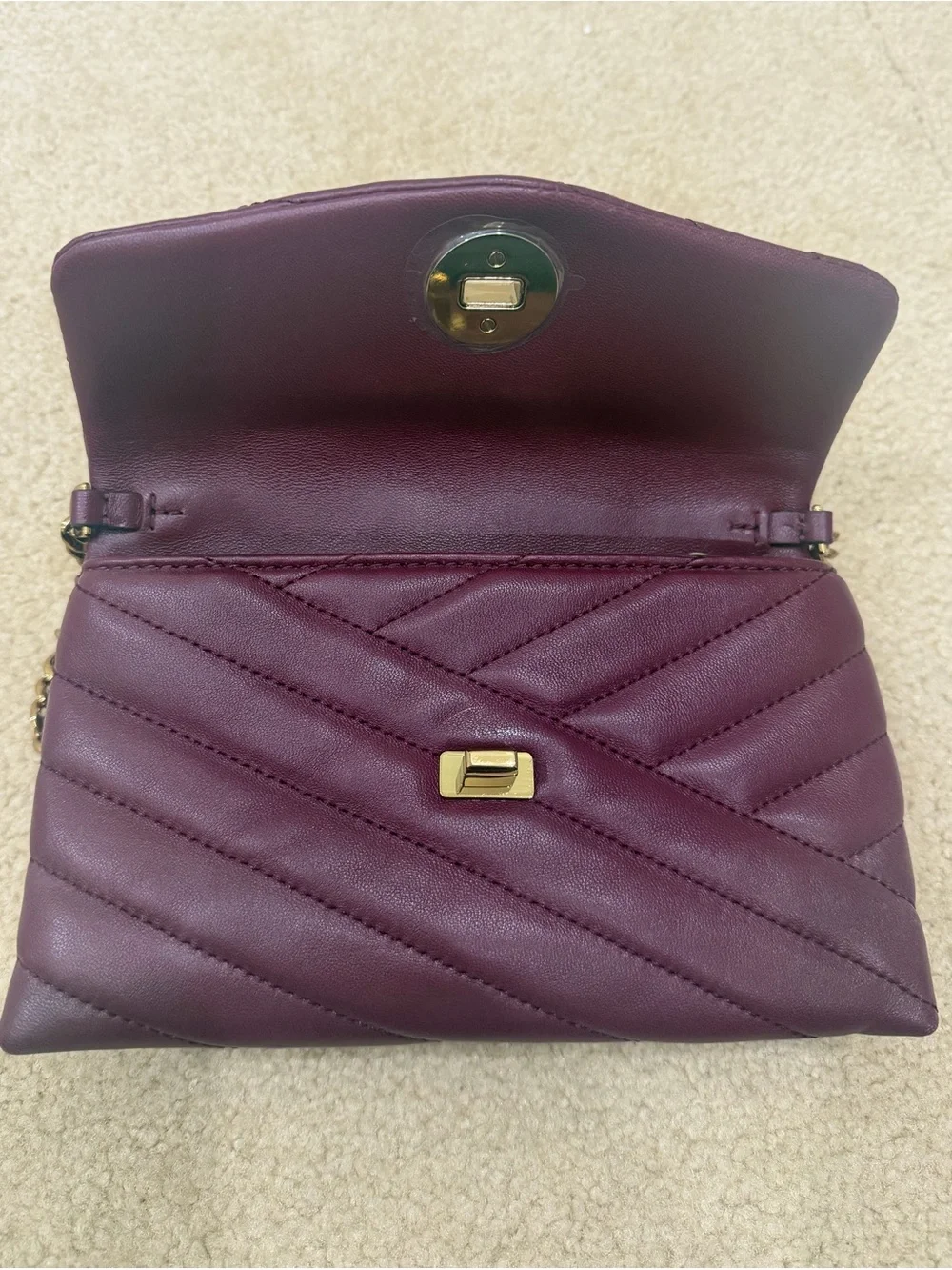 Tory Burch Kira Chevron Leather Wallet Crossbody Bag Plum Burgundy Gold Hardware